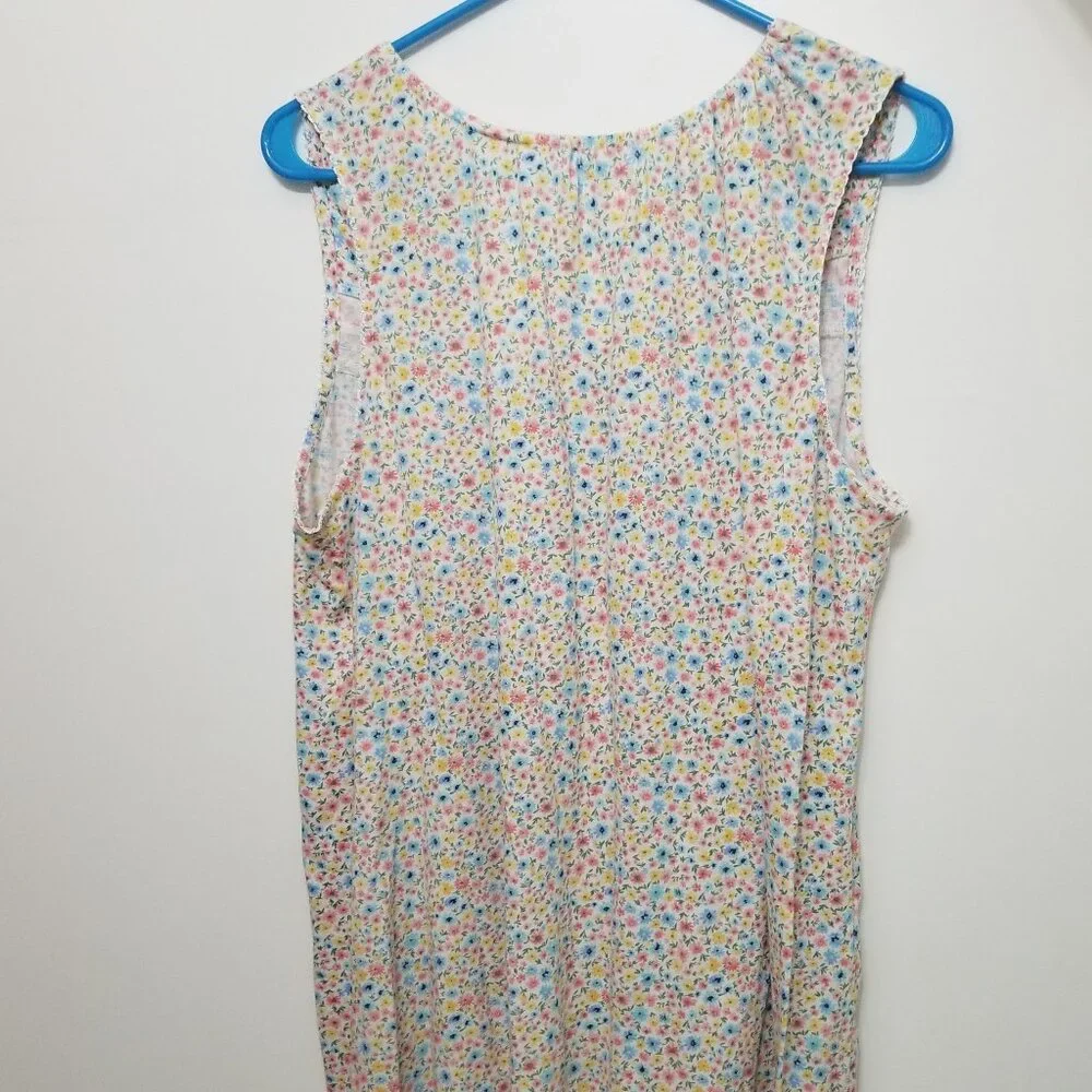 floral buttoning nightgown with lace - Picture 4 of 8